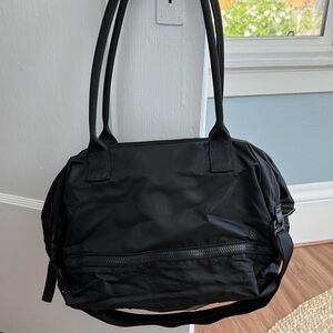 Lululemon tote bag